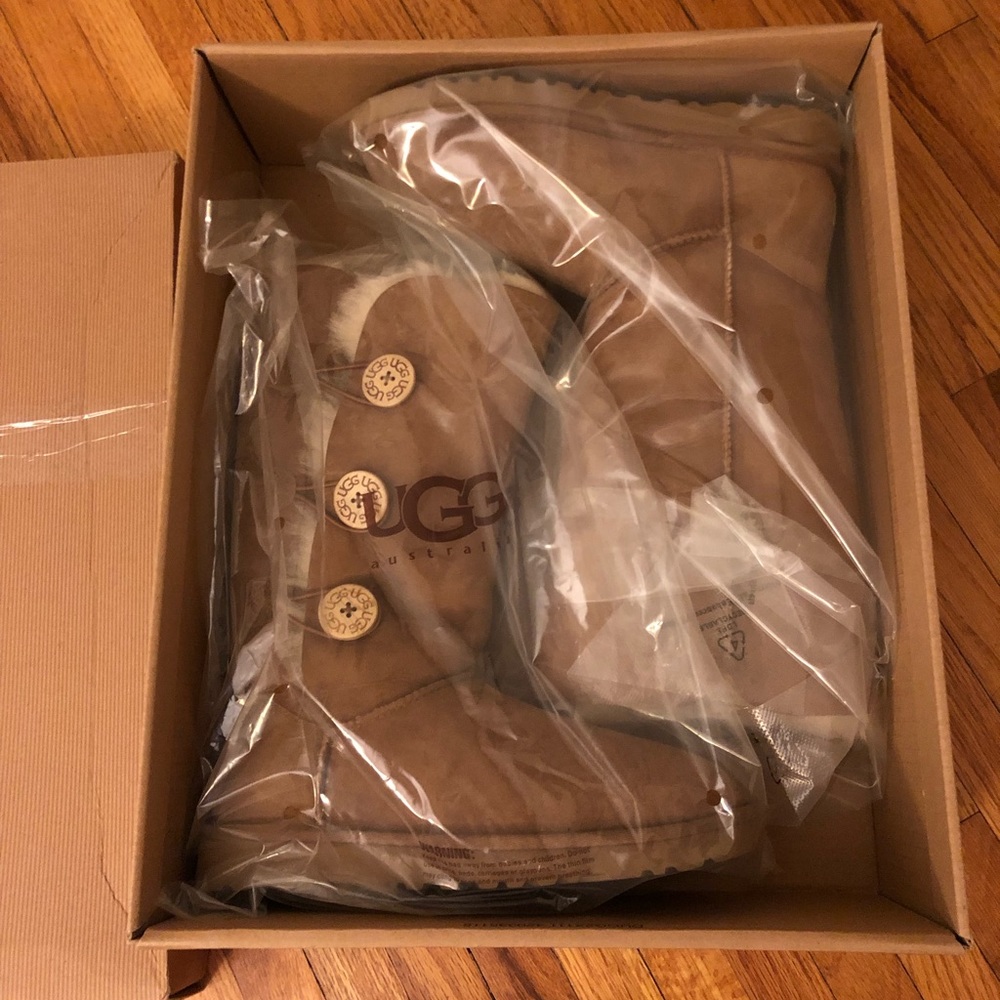 UGG Bailey Button Triplet Boots